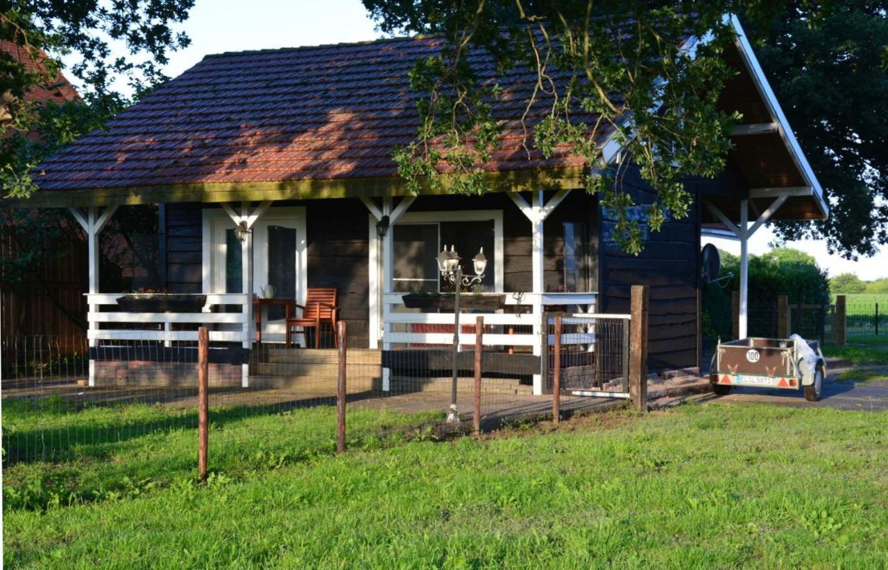 Ferienhaus Grafenland Dersum 외부 사진